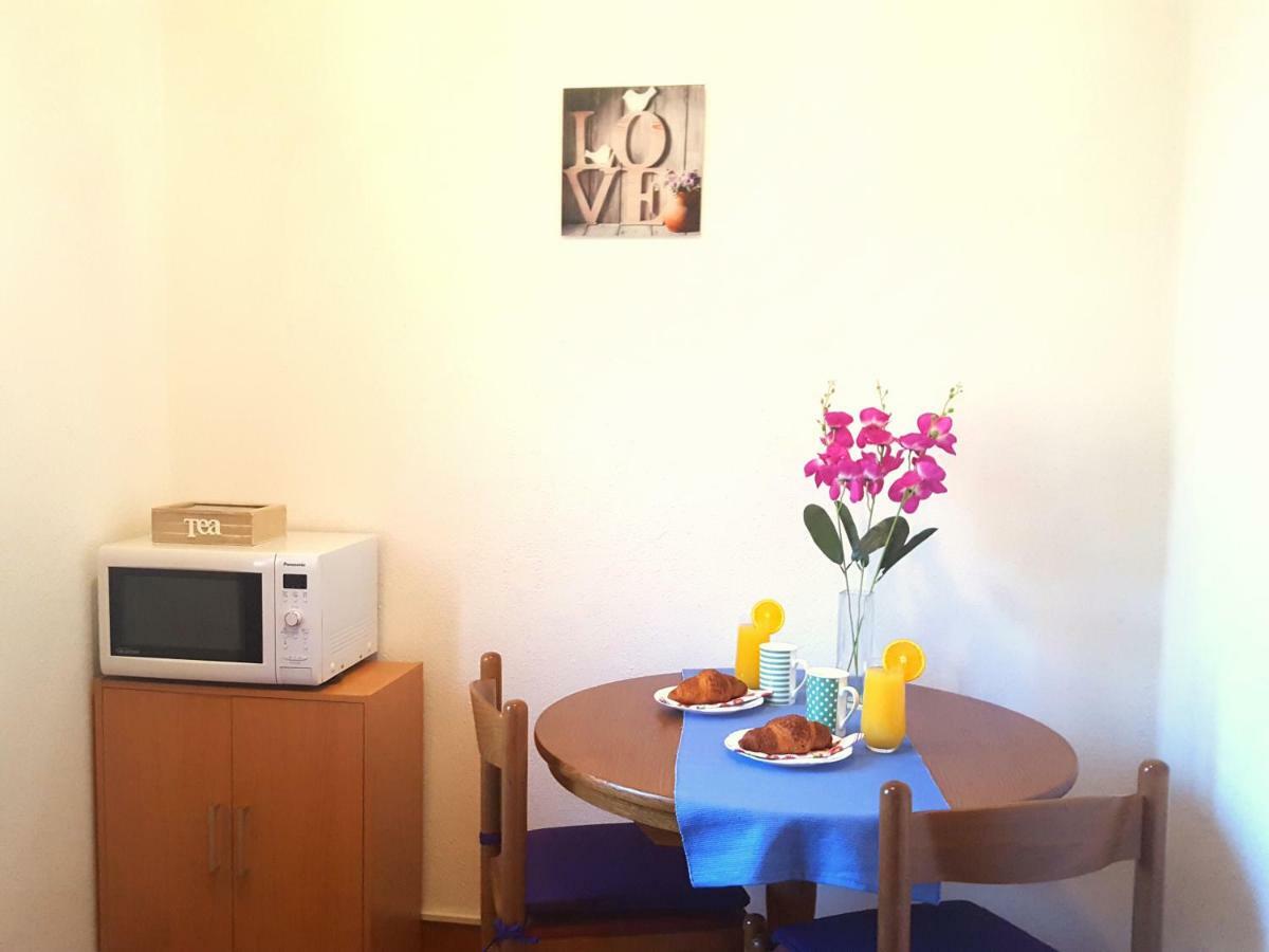 Apartmani Bezma Бол Екстериор снимка