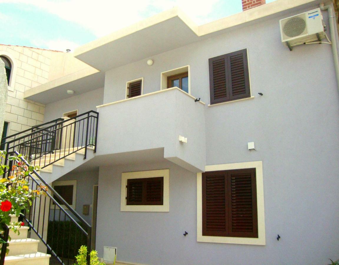 Apartmani Bezma Бол Екстериор снимка