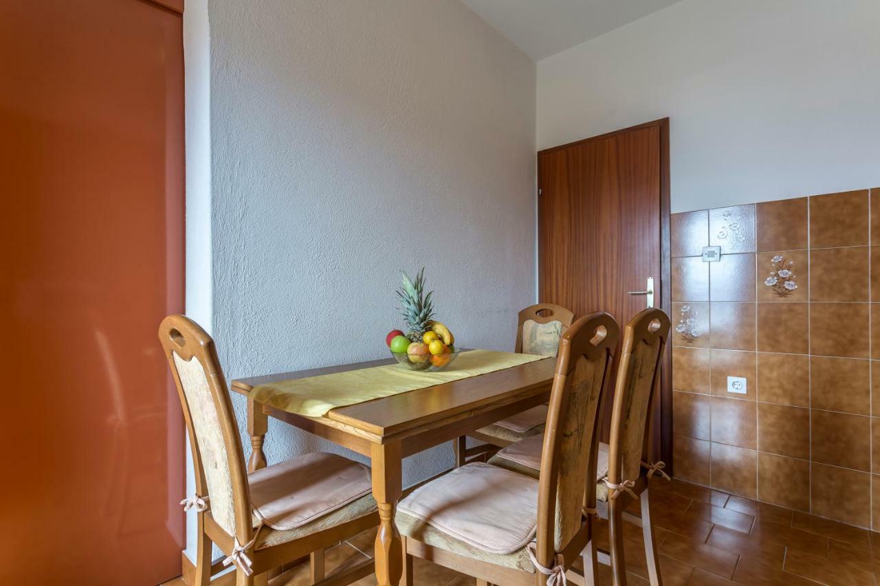 Apartmani Bezma Бол Екстериор снимка